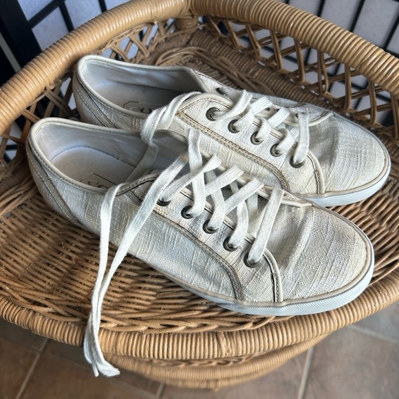 Coach Shoes - COACH Tan Beige Shoes size 9 Coach Made for Me Sneakers